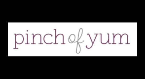 Pinch of Yum website logo image
